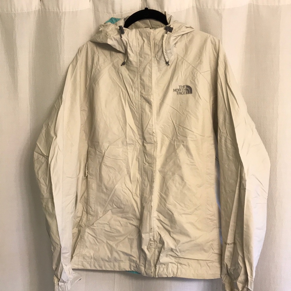 Women’s North Face Waterproof, breathable raincoat